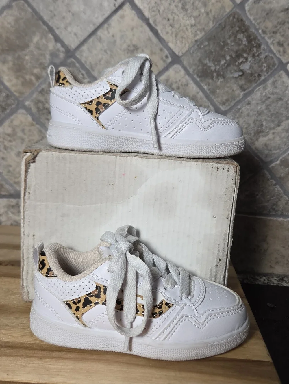Champion Lore Cheetah Inset Court Low White Toddler Shoe Size 6 M